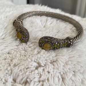 Green Gem Stone Accented Solver Bracelet